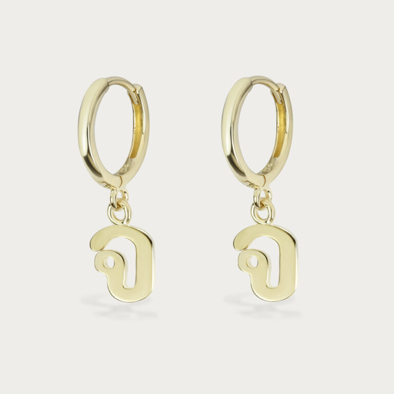 Huggie initial J Thai letters