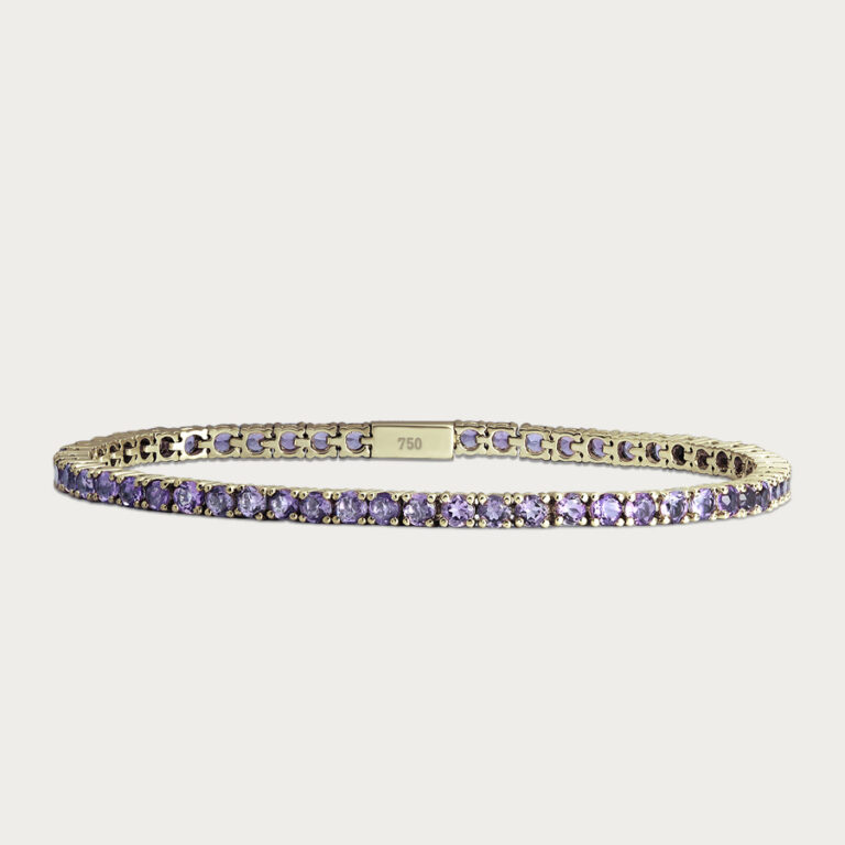 Tennis bracelet with natural amethyst
