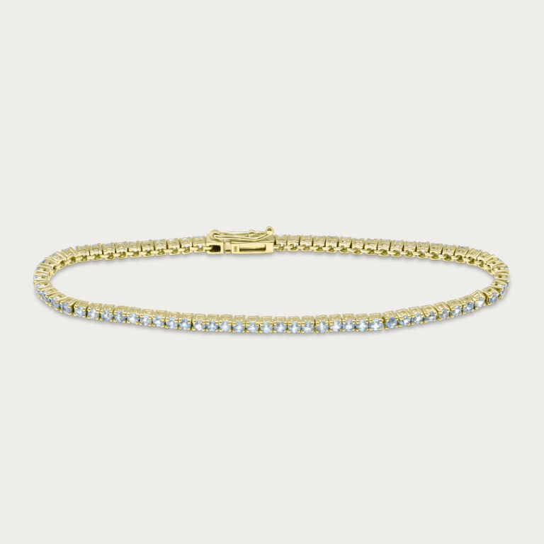 Tennis bracelet with natural diamonds