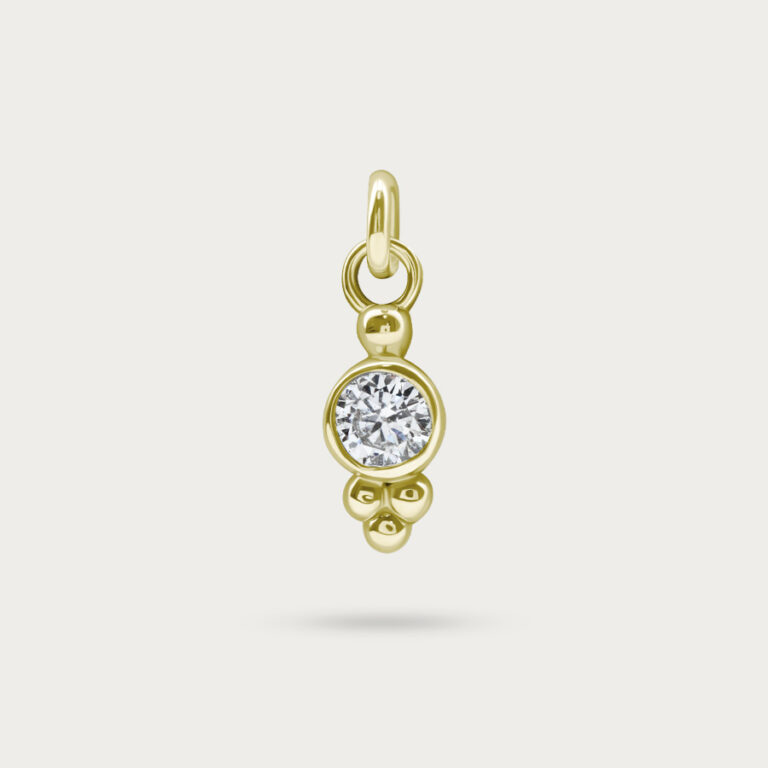Gold charm, style CH-29